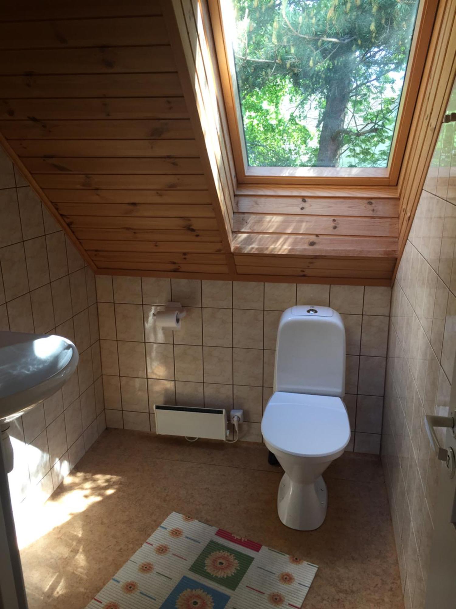 Laane Pansion Bed & Breakfast Kasmu